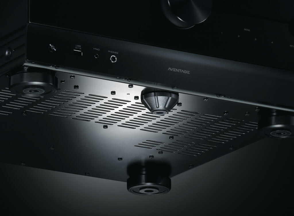 Als neues Flaggschiff der AVENTAGE Serie bringt der AV-Receiver RX-A8A von Yamaha neueste Videoformate und Audiotechnologien mit der kompromisslosen Klangqualität der High-End Vor-Endstufenkombination CX-A5200 / MX-A5200 zusammen.